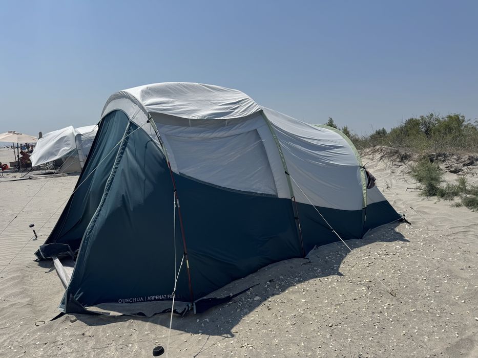 Cort  Dechatlon Quechua Arpenaz 4.1 Fresh & Black - 4 persoane