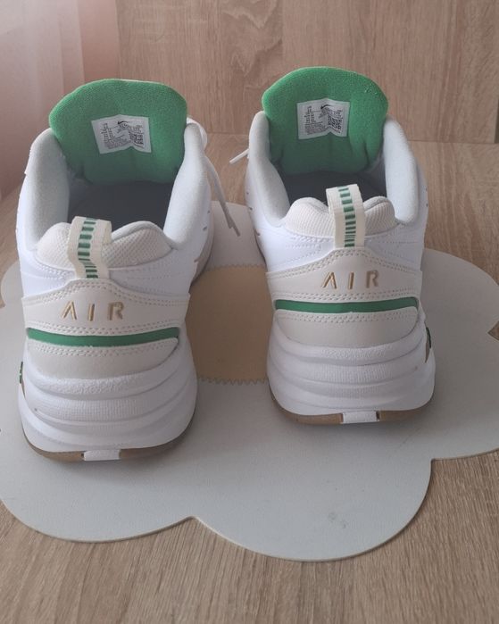 Маратонки  NIKE MONARCH номер 46