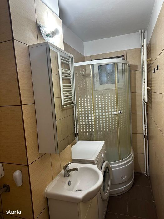 Apartament cu 1 camera de inchiriat in zona Complexului Studentesc
