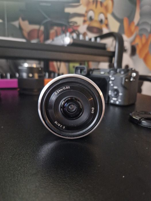 Obiectiv Sony 16mm f2.8 apsc