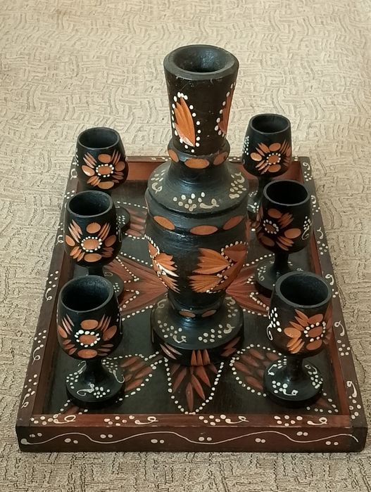 Сервиз от дърво /