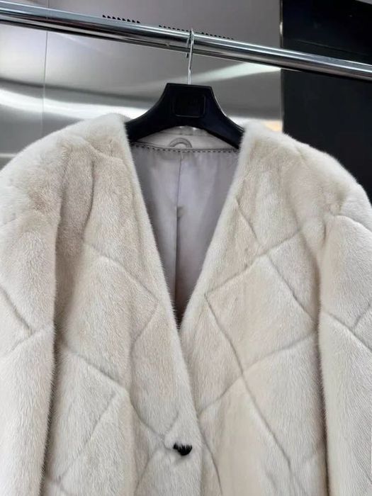 норковая шуба, белая