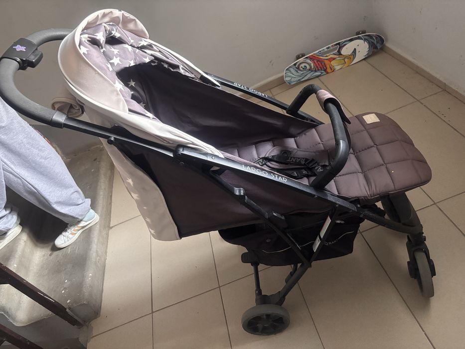 Срочно продам коляску