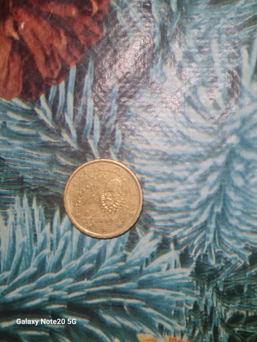 Vând diferite monede de colecție