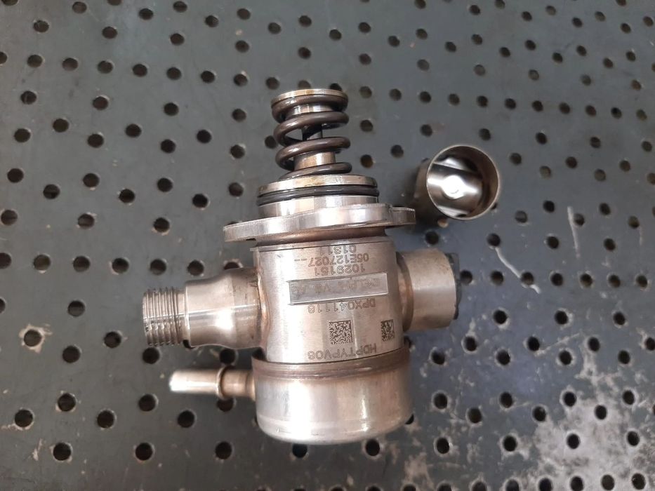 pompa inalta 1.5tsi dad vw golf 7 golf 8 skoda octavia 3 audi a3 8v  05e127027