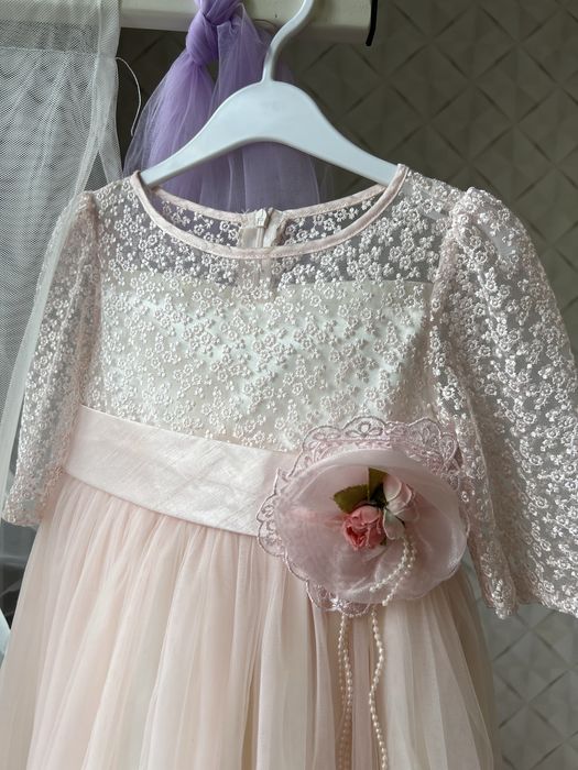 Платья для девочек.Недорого