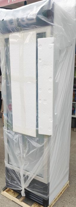 Артел Витринный холодильник HS390SN