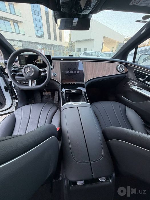 **Mercedes Benz EQE 500 4 matic