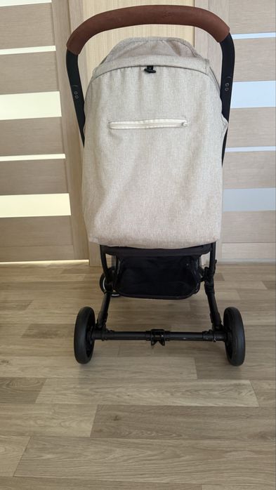 Продам детскую коляску