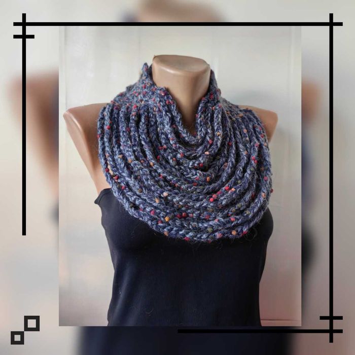 Плетен шал-огърлица