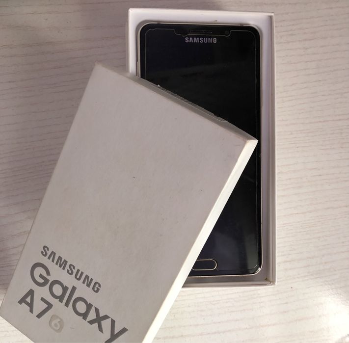 Продам Samsung Galaxy A7