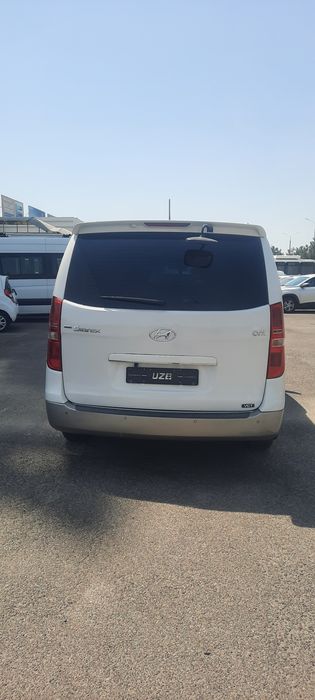Hyundai Starex H-1