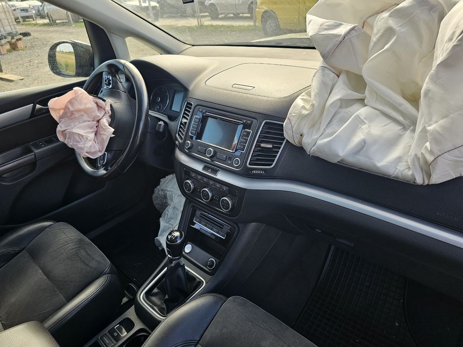 Dezmembrari vw sharan vand piese 2014