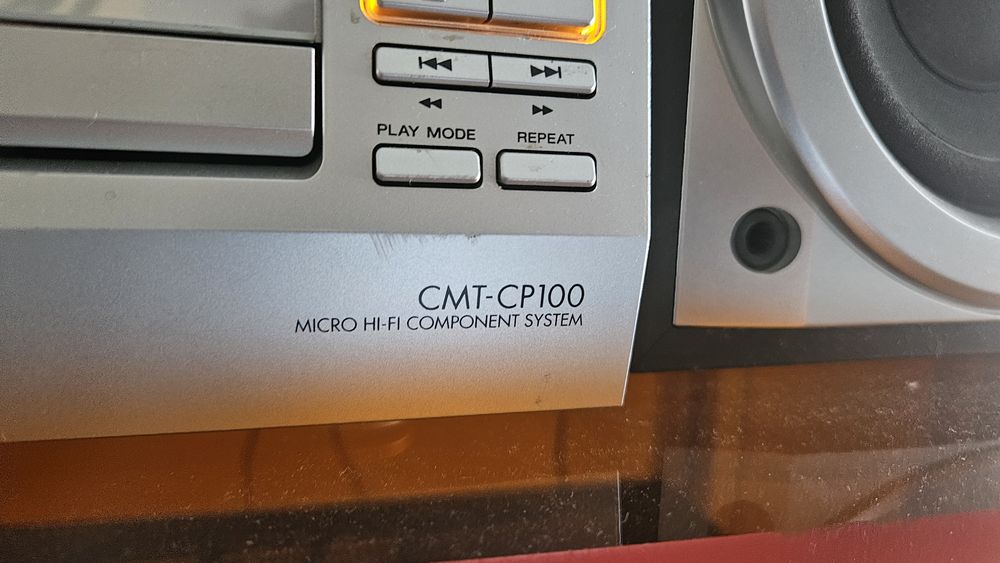 Combina ,minisystem Sony CMt Cp 100