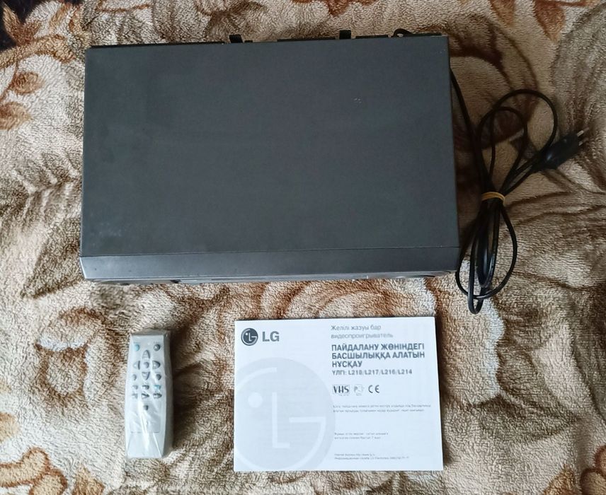 Продам видеомагнитафон, аппаратура, для дома