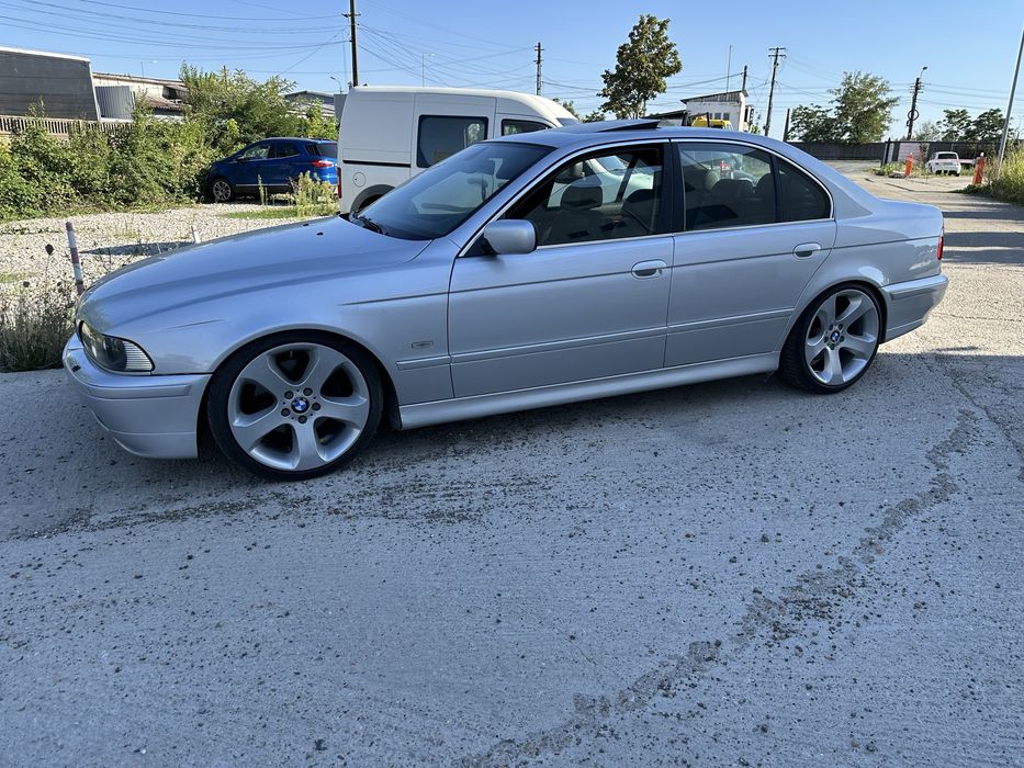 Vand bmw seria 5 e39 530i Automat