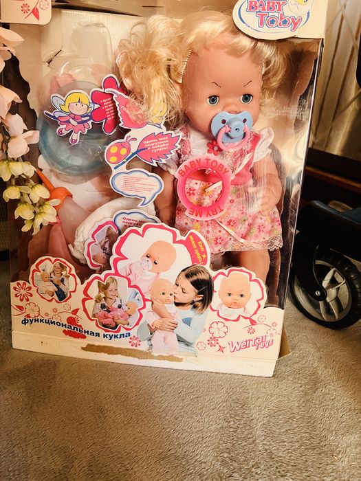 Кукла интерактивная