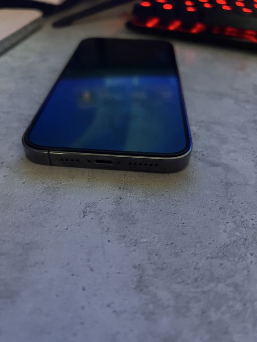 Продам Iphone 14 pro Max