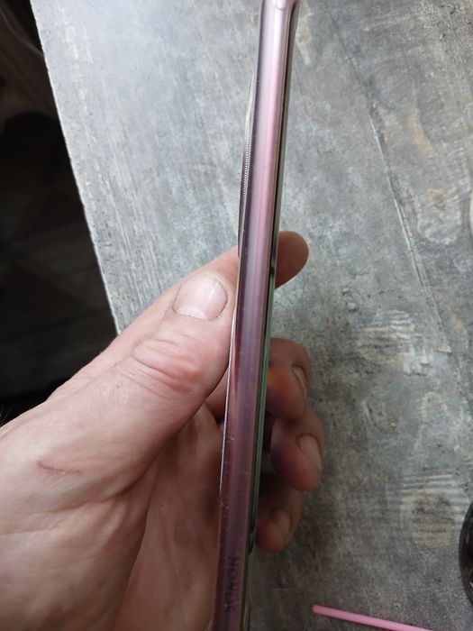 Продам телефон Honor ID