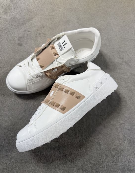 Valentino Garavani Rockstar 36 / 37 / 38 / 39 noi new