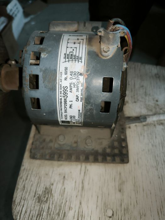 1 fazali elektr motor (208–240V) – Holati yaxshi, ishlaydi original