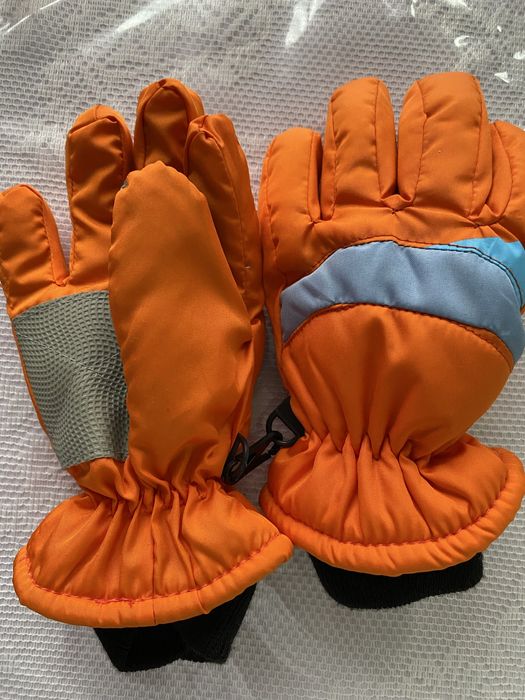 Перчатки детские теплые новые