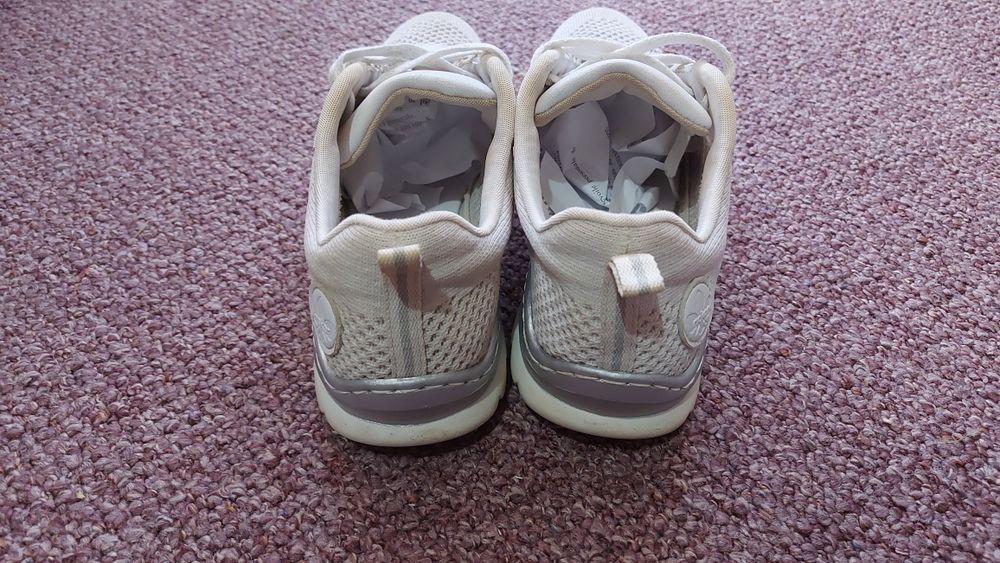 Adidasi rieker originali 42