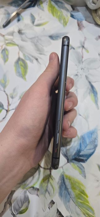 Продажа или обмен iphone 11 128гб 76%