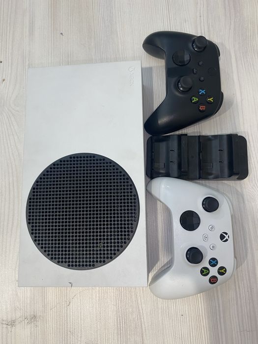 Xbox series s 512 гигабайтов