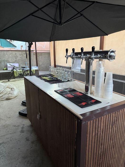 Продажа кваса , лимонад , прохладительных напитков .