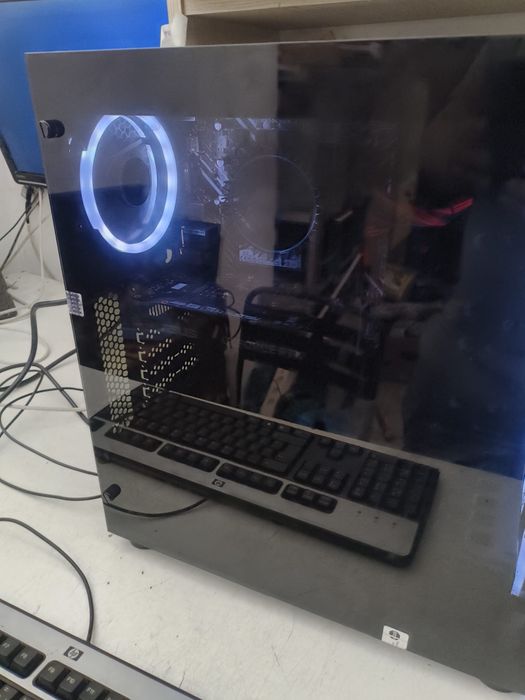 Unitate Pc GAMING i5 gen 13  video 3050 ,ssd 1TB -2350 ron