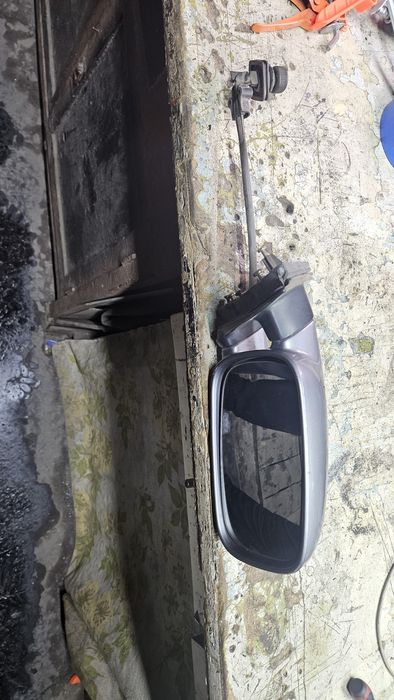 Зеркало пассат б3