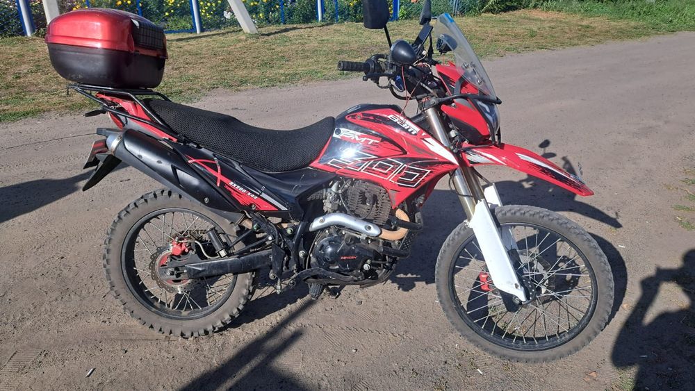 Продам мотоцикл 300 кубов