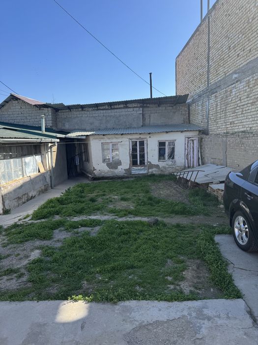 Uy sotiladi 3  sotix