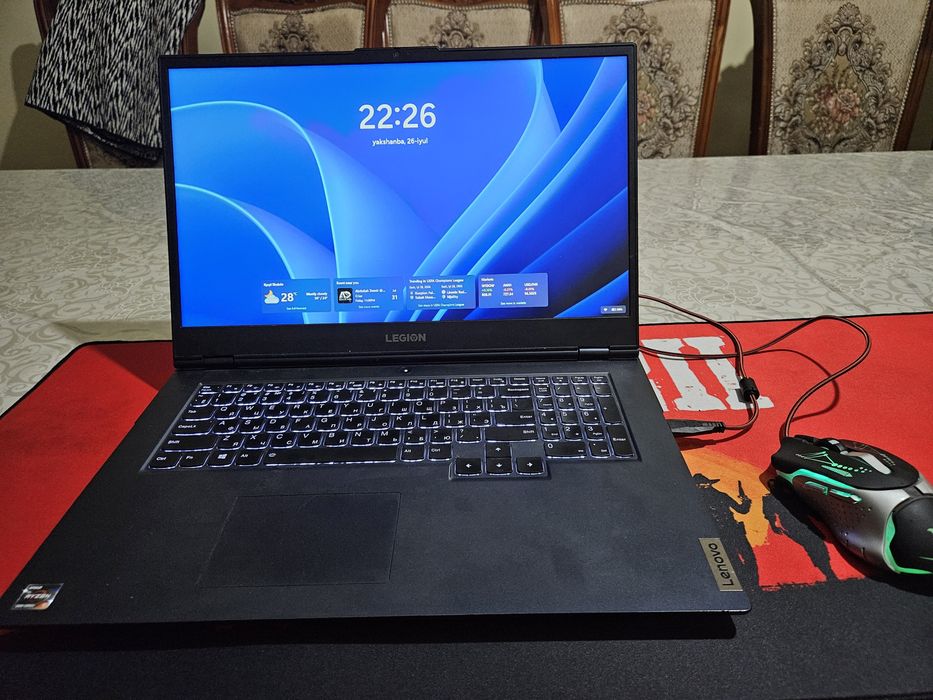 Lenovo Legion 5 17.3 dyum