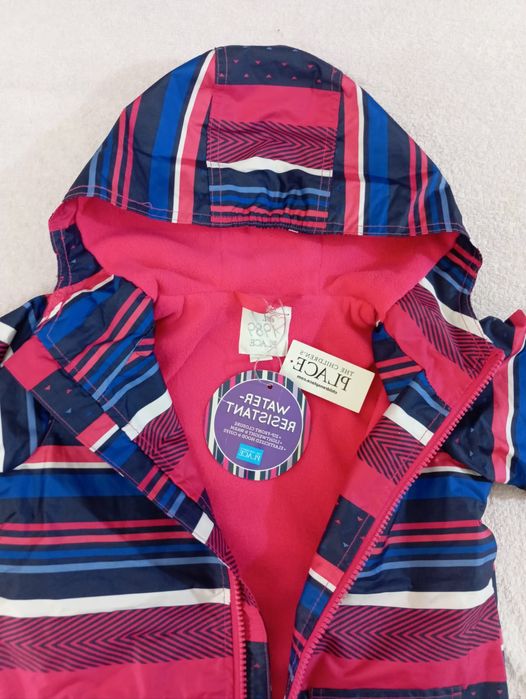 Фирменная куртка для девочки