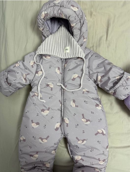 Продам комбинезон весенний