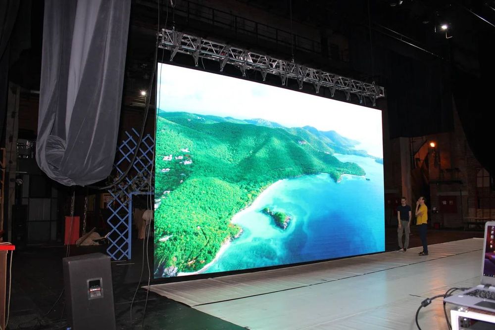 наружная реклама (tashqi reklama) Лед экран (led ekran)