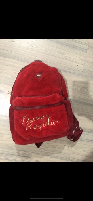 Раница нова