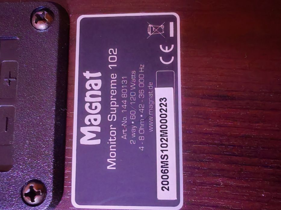 Boxe raft Magnat Supreme Monitor 102, pereche