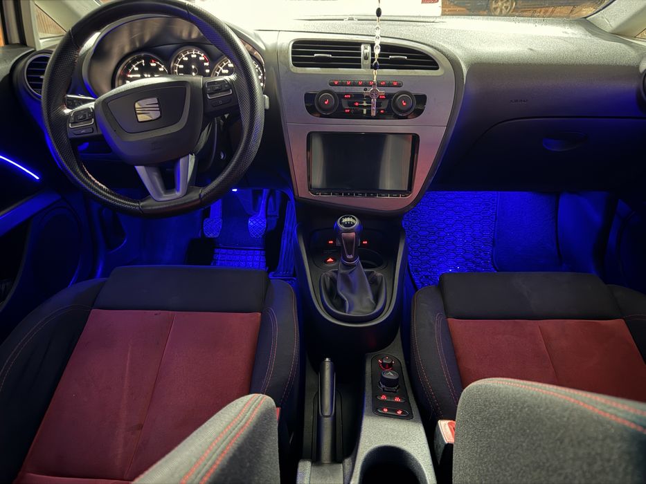 Vand Seat Leon, 1.2 benzina, an de fabricatie 2011