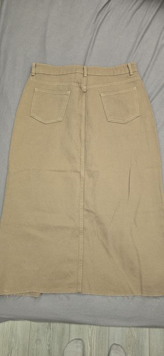 Бежова дънкова пола