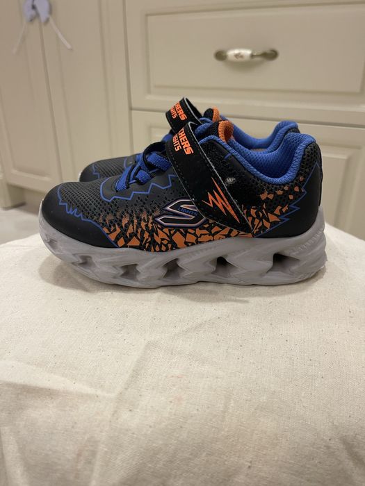 Adidasi SKECHERS S-Lights,marimea 25