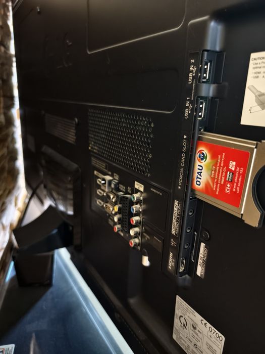 Продам телевизор 107 см диагональ