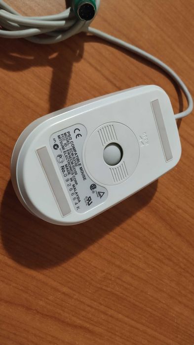 Ретро мишка с топче - Mitsumi ECM-S3102 за колекционери