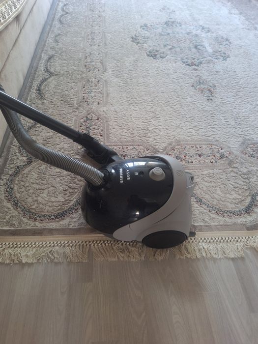 Продам пылесос в отличном состоянии