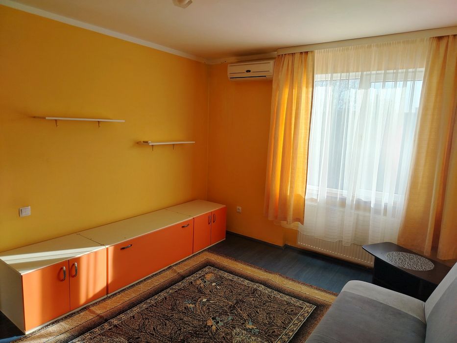 Apartament spatios disponibil
