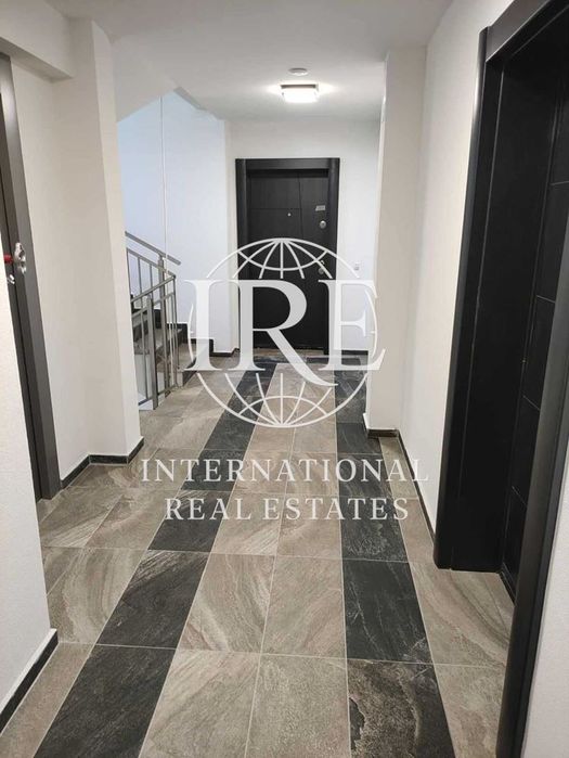 Продава се Двустаен апартамент в Варна, Изгрев - 50 кв.м за 1986 €/кв.м - Снимка #8