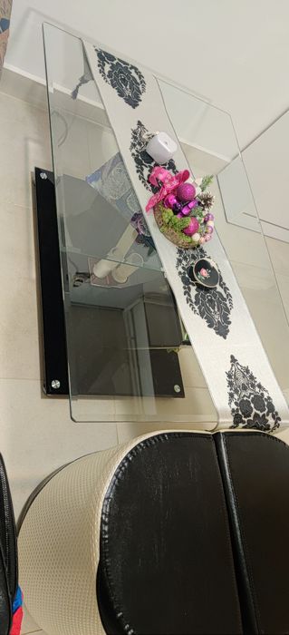 Măsuță de cafea din sticla