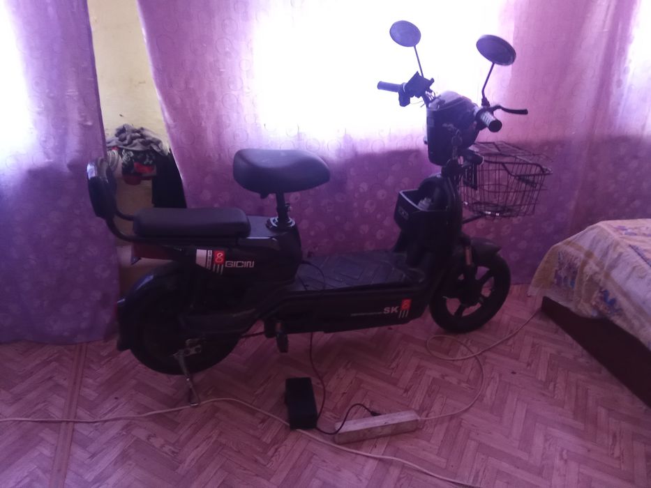 Продам электро ska8